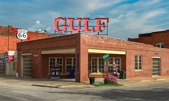 Vintage Gulf Oil Service Station in Sapulpa, Oklahoma