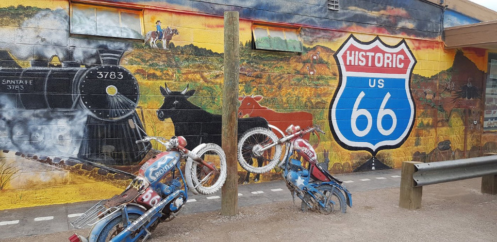 Two Motorcycles and Route 66 mural at the Motoporium in Seligman
