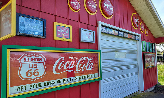 Side view of "The Shop", Perkins Wood and Glass, on Route 66 in Gardner, Illinois
