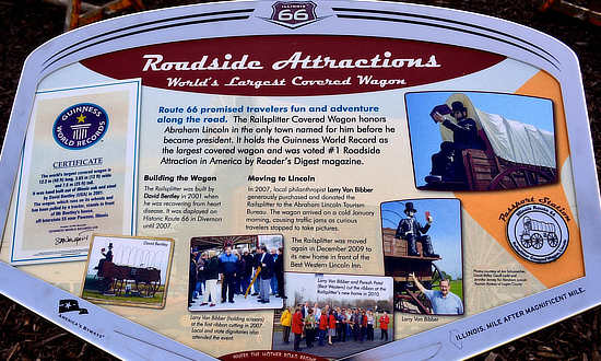 Route 66 Roadside Attraction: Railsplitter Covered Wagon in Lincoln, Illinois