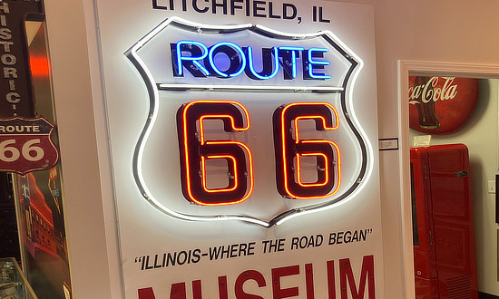 Litchfield Museum & Route 66 Welcome Center in Illinois ... Where the Road Began