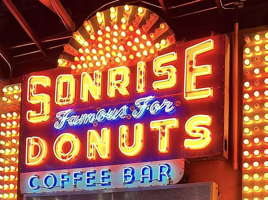 Sonrise Donuts sign at Motorheads in Springfield, Illinois
