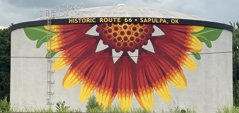 The water tank mural in Sapulpa, Oklahoma