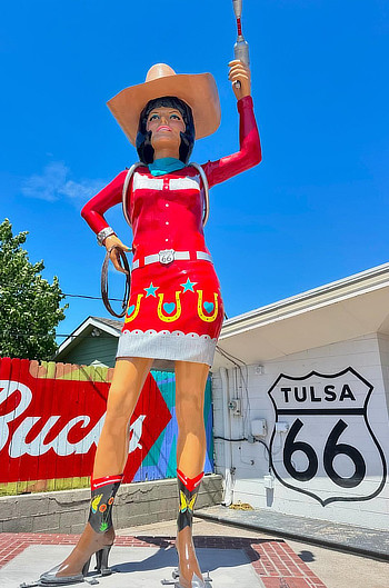 Stella Atom, in Tulsa, Oklahoma on Route 66
