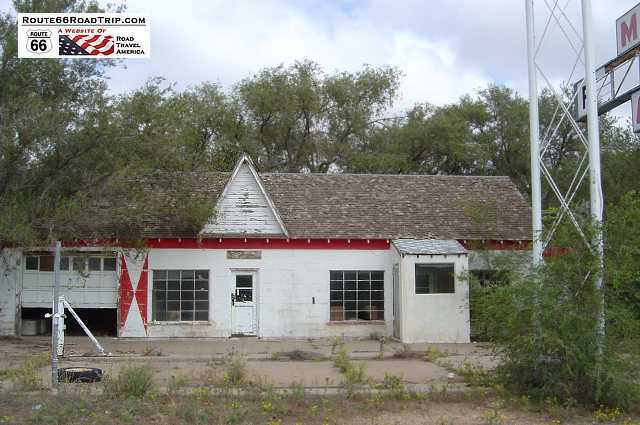 The State Line Motel and Cafe in Glenrio, Texas on Historic Route 66, circa 2003